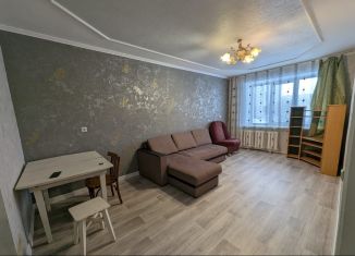 Сдам в аренду 2-комнатную квартиру, 46 м2, Туймазы, проспект Ленина, 6В