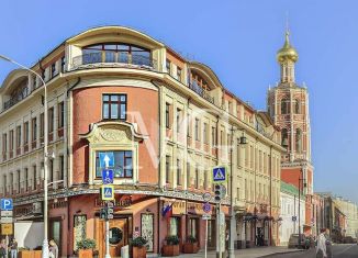 Продажа трехкомнатной квартиры, 120 м2, Москва, улица Петровка, 28, улица Петровка