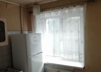 Продаю 2-ком. квартиру, 42.3 м2, Златоуст, проспект имени Ю.А. Гагарина, 7-я линия, 3