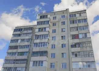 Продается 1-комнатная квартира, 36.2 м2, Тобольск, 7-й микрорайон, 16