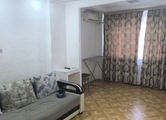 Сдам 1-ком. квартиру, 38 м2, Ростов-на-Дону, Магнитогорская улица, 1А/25