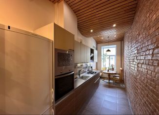 Сдается 2-комнатная квартира, 70 м2, Санкт-Петербург, Можайская улица, 8Б