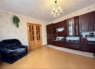 Продается 2-ком. квартира, 53.3 м2, Бахчисарай, улица Мира, 12