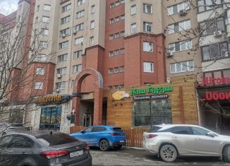 Сдаю в аренду торговую площадь, 240.5 м2, Тюмень, улица 50 лет Октября, 24к1