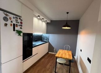 Продается 1-ком. квартира, 45 м2, Тюмень, Комбинатская улица, 54к2, ЖК Олимпия