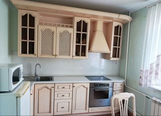 3-комнатная квартира на продажу, 76.4 м2, Курск, проспект Победы