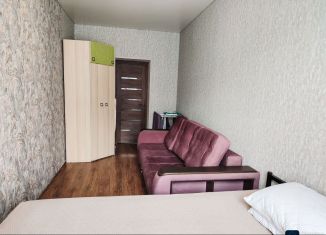 Сдаю в аренду двухкомнатную квартиру, 60 м2, Междуреченск, Коммунистический проспект, 35