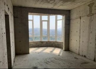 Продается 1-комнатная квартира, 55 м2, Махачкала, проспект Насрутдинова, 162