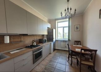 3-ком. квартира в аренду, 75 м2, Санкт-Петербург, Большой проспект Петроградской стороны, 94