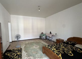 Продам однокомнатную квартиру, 58 м2, посёлок городского типа Семендер, Южная улица, 7