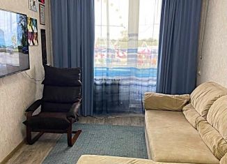 Продается двухкомнатная квартира, 40 м2, Евпатория, проспект Ленина, 40