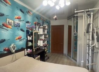 Продаю 3-ком. квартиру, 63 м2, Республика Башкортостан, улица Муксинова, 5