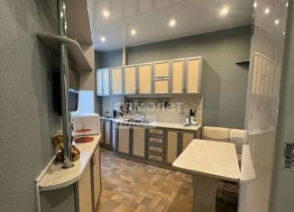 Продаю 2-комнатную квартиру, 58.7 м2, Архангельская область, проспект Ленина, 23