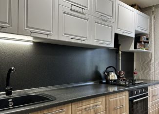 Продам 2-комнатную квартиру, 45 м2, Октябрьский, 25-й микрорайон, 19