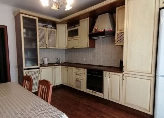 Продаю трехкомнатную квартиру, 90 м2, Ставрополь, микрорайон № 6, улица Мира, 264А