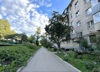 Продам трехкомнатную квартиру, 60.5 м2, Алексин, улица Урицкого, 14