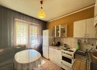 Продается трехкомнатная квартира, 62.8 м2, Старый Оскол, микрорайон Будённого, 5