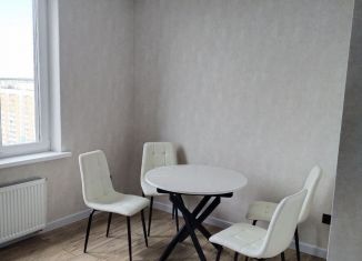 Продается двухкомнатная квартира, 57.3 м2, Тобольск, ЖК Иртыш, микрорайон Центральный, 27