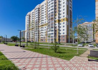 Продаю двухкомнатную квартиру, 69.8 м2, Благовещенск, Заводская улица, 2/4, ЖК Лазурный Берег