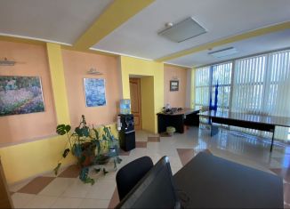 Продам помещение свободного назначения, 221 м2, Тюмень, улица Энергетиков, 167/6