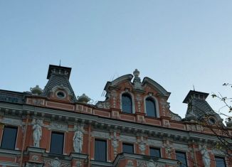 Сдаю в аренду 4-комнатную квартиру, 180 м2, Санкт-Петербург, Суворовский проспект, 51