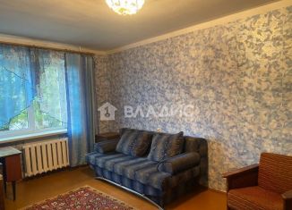 Продаю 3-ком. квартиру, 61.5 м2, Калининград, улица Подполковника Емельянова, 308