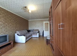 Продаю однокомнатную квартиру, 30 м2, Серпухов, Серпуховская улица, 26