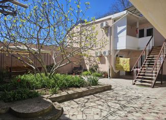 Продаю дом, 185 м2, Евпатория, Красная улица, 15