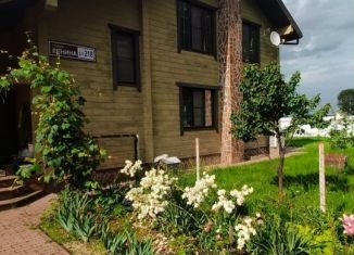 Продается дом, 221 м2, село Детчино, улица Ленина