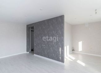 Продаю 1-ком. квартиру, 33 м2, Тюмень, Станционная улица, 16