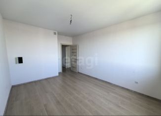 Продам четырехкомнатную квартиру, 93.4 м2, Тобольск, улица Радищева, 21