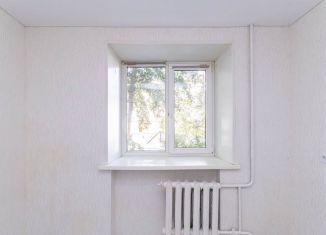 Продам квартиру студию, 11.7 м2, Тюмень, проезд Геологоразведчиков, 6