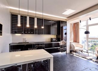 Продаю 2-ком. квартиру, 76 м2, Краснодар, микрорайон Черемушки, улица Селезнёва, 88/1