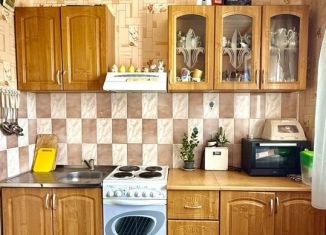 Продаю 2-комнатную квартиру, 50.1 м2, Орёл, улица Генерала Родина