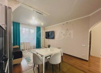 2-комнатная квартира на продажу, 68 м2, Тюмень, Линейная улица, 17, ЖК На Линейной