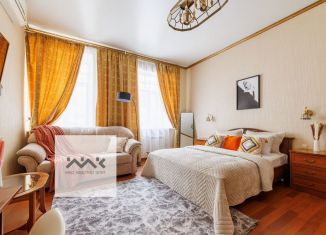 Сдаю 3-комнатную квартиру, 75 м2, Санкт-Петербург, набережная канала Грибоедова, 22