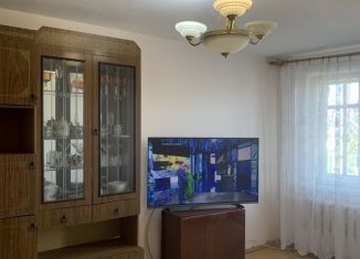 Продаю 3-ком. квартиру, 60 м2, Ишимбай, улица Губкина, 8