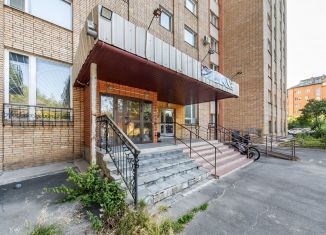 Продам помещение свободного назначения, 207 м2, Карелия, улица Калинина, 57Б