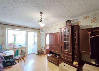 Продаю 2-комнатную квартиру, 42 м2, Керчь, улица Юрия Гагарина, 34