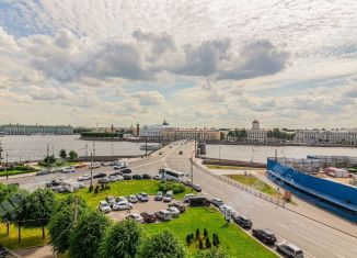 Сдача в аренду 3-ком. квартиры, 125 м2, Санкт-Петербург, Мытнинская набережная, 11