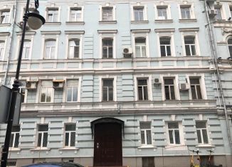 Сдача в аренду офиса, 17.5 м2, Москва, Малая Бронная улица, 2с1, Малая Бронная улица