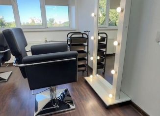 Сдам в аренду офис, 30 м2, Рязанская область, улица Есенина, 64/32