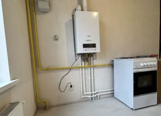 Продам 1-ком. квартиру, 34 м2, Таганрог, улица Калинина, 4А