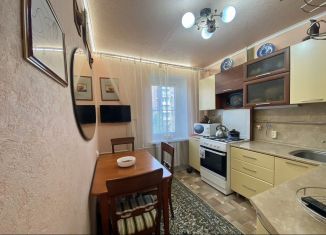 Продам 1-ком. квартиру, 37 м2, Таганрог, Смирновский переулок, 137