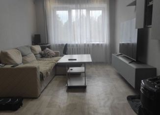 Продам четырехкомнатную квартиру, 68 м2, Асбест, Ленинградская улица, 33