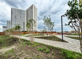 3-комнатная квартира на продажу, 82.2 м2, Тюмень, Краснооктябрьская улица, 8, ЖК ДОК