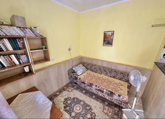 Сдаю комнату, 12 м2, Геленджик, улица Ходенко, 84