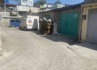 Продам гараж, 24 м2, Алушта