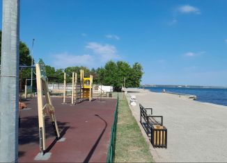 2-комнатная квартира на продажу, 35 м2, Керчь, улица Свердлова, 70А