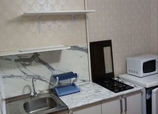 Сдам в аренду 1-комнатную квартиру, 35 м2, Республика Башкортостан, улица Свободы, 15